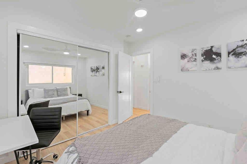מנהטן ביץ' Brand New Ocean-View Beach Home Steps To The Sand! מראה חיצוני תמונה